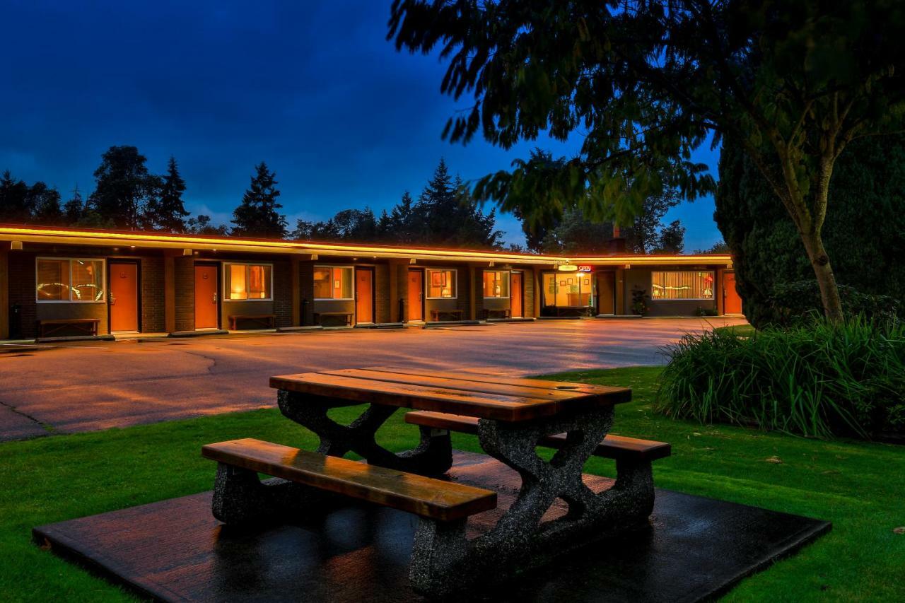 Arbutus Grove Motel Парксвилл Экстерьер фото
